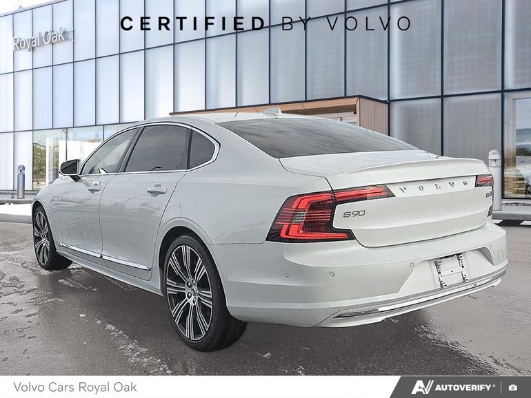 2023 Volvo S90