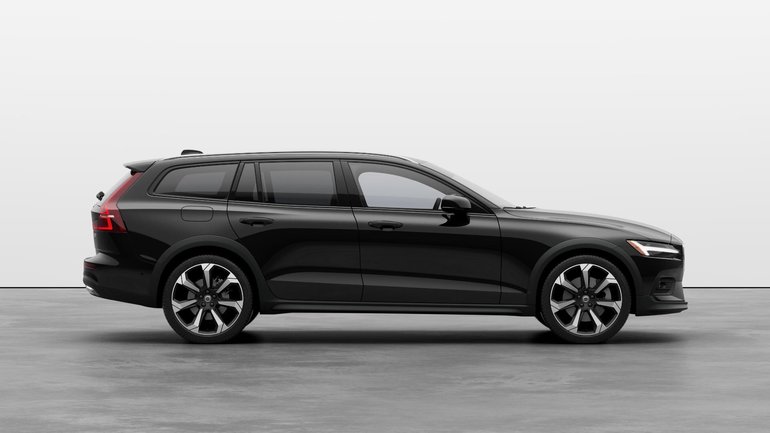 2026 Volvo V60 Cross Country