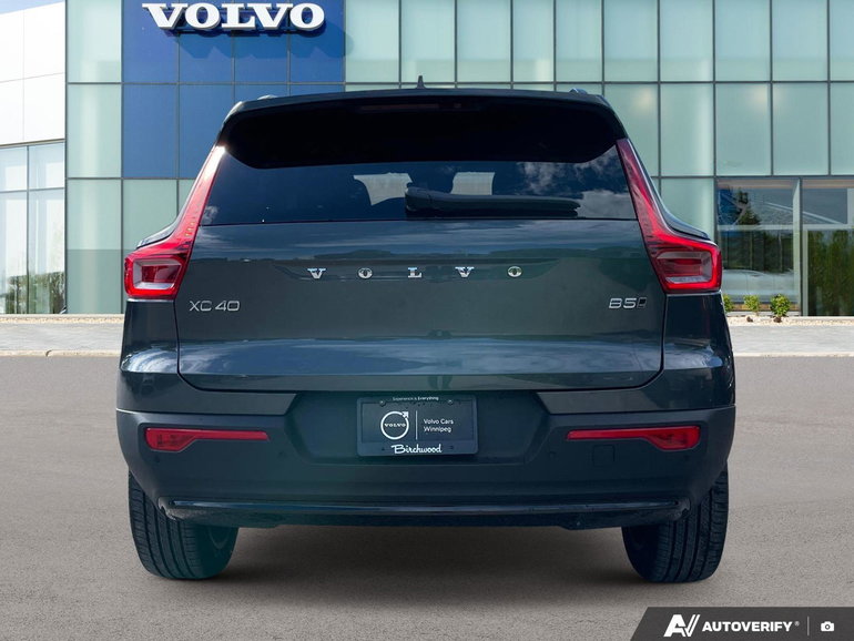 2026 Volvo XC40