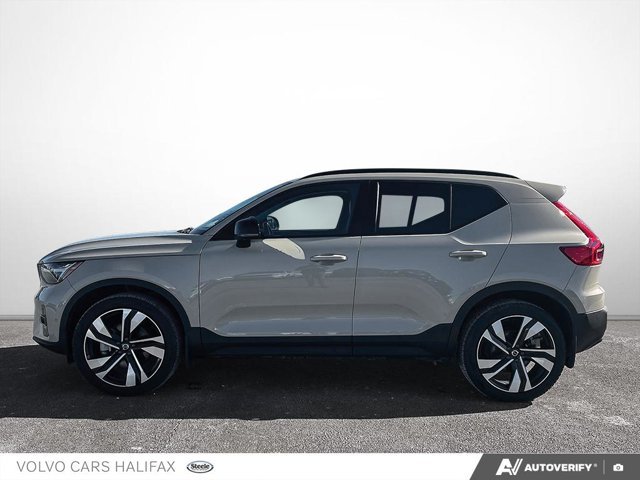 2025 Volvo XC40