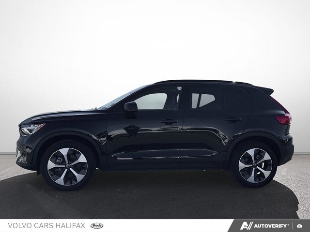 2025 Volvo XC40