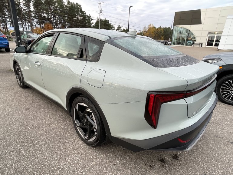2025 Kia K4