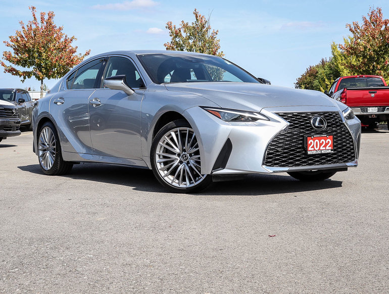 2022 Lexus IS
