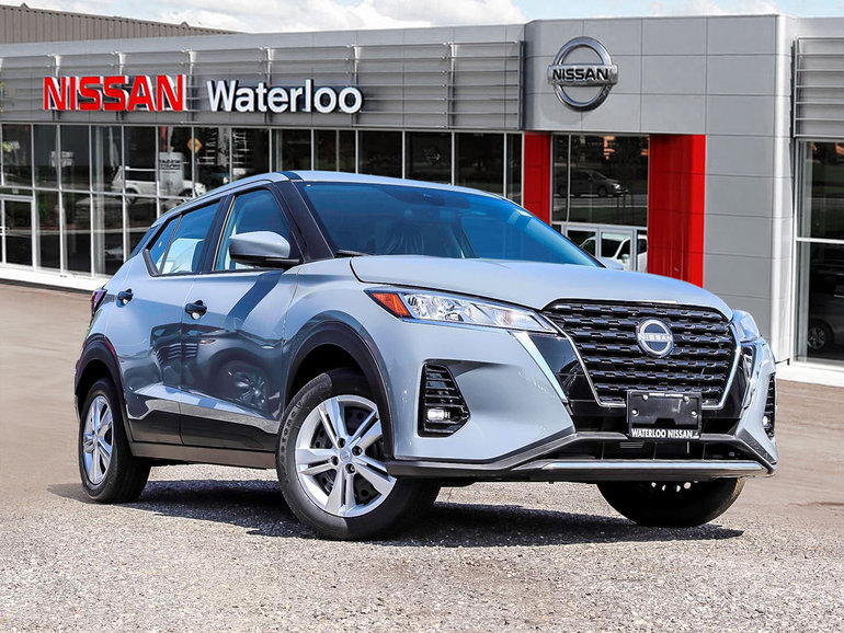 2025 Nissan Kicks Play