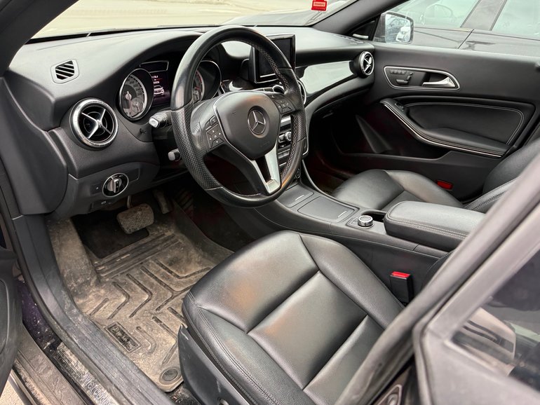 2014 Mercedes-Benz CLA250