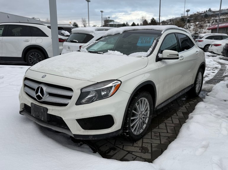 2016 Mercedes-Benz GLA250