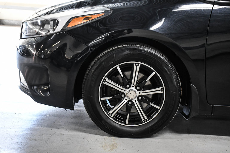 2017 Kia Forte 5-Door