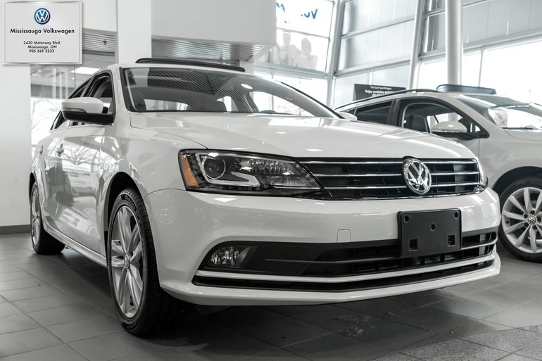 2017 Vw Jetta >> Used 2017 Volkswagen Jetta 1 8 Tsi Highline Demo Roof Navi 2017 Vw Jetta >> Used 2017 Volkswagen Jetta 1 8 Tsi Highline Demo Roof Navi