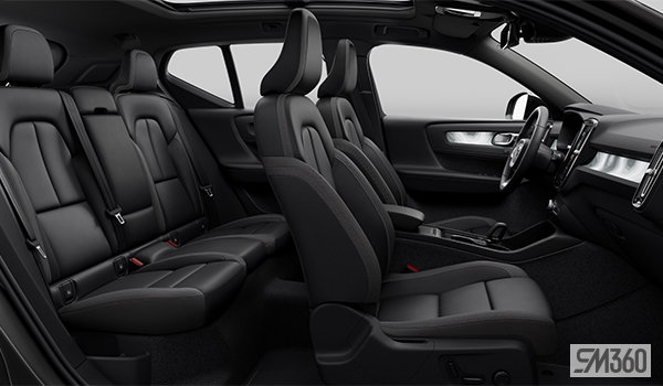 2025 Volvo EX40 TWIN Plus in Oakville