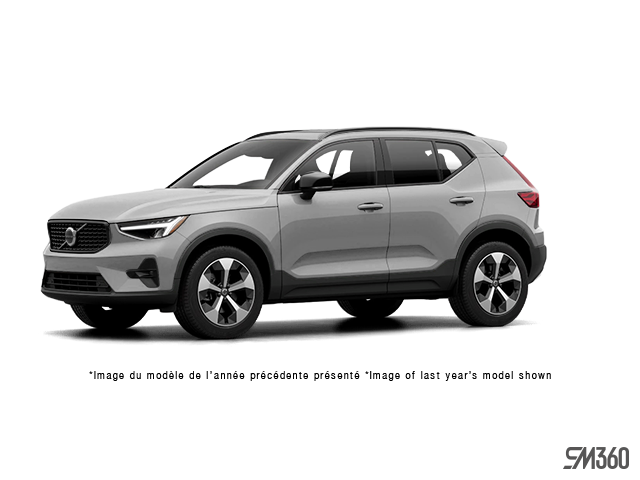 2025 Volvo XC40 B5 AWD Plus Dark Theme