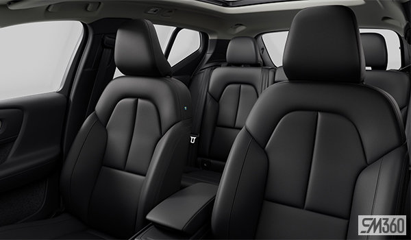 2025 Volvo XC40 Plus Dark Theme in Hamilton