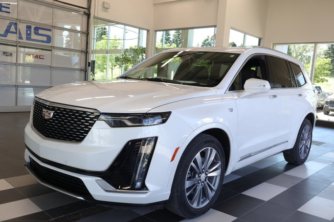 2022 Cadillac XT6 Premium Luxury