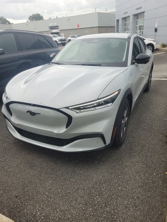 2023 Ford Mustang Mach-E Select AWD