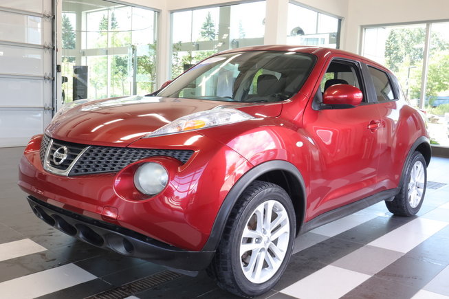 2013 Nissan JUKE SV FWD
