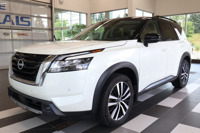 Nissan Pathfinder Platinum 2024