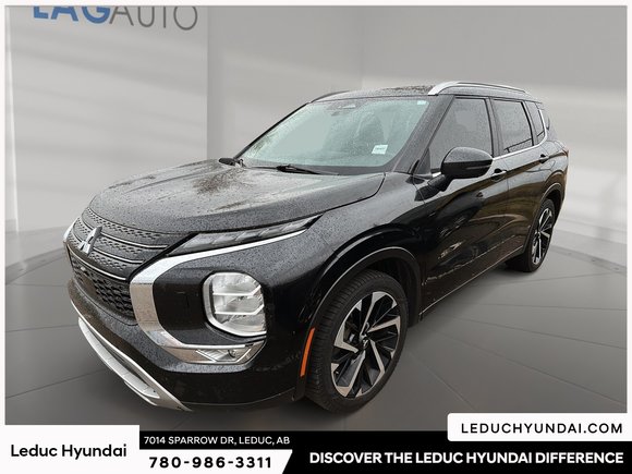2023 Mitsubishi Outlander LE
