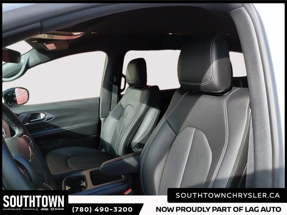 2026 Chrysler Grand Caravan SXT $1,000 MANAGERS BONUS!