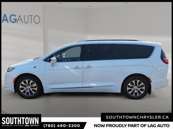 2024 Chrysler Pacifica Hybrid Pinnacle