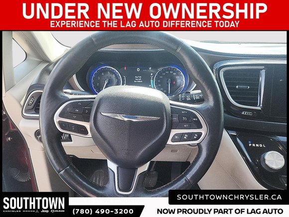 2017 Chrysler Pacifica Touring-L Plus