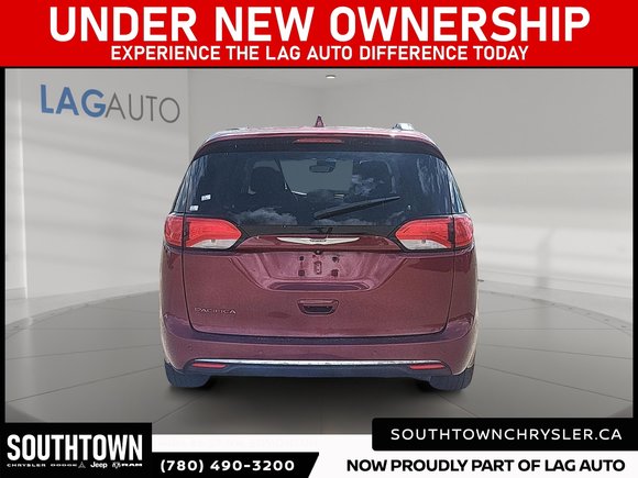 2017 Chrysler Pacifica Touring-L Plus