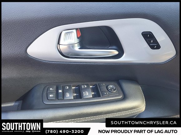 2024 Chrysler Pacifica Touring-L