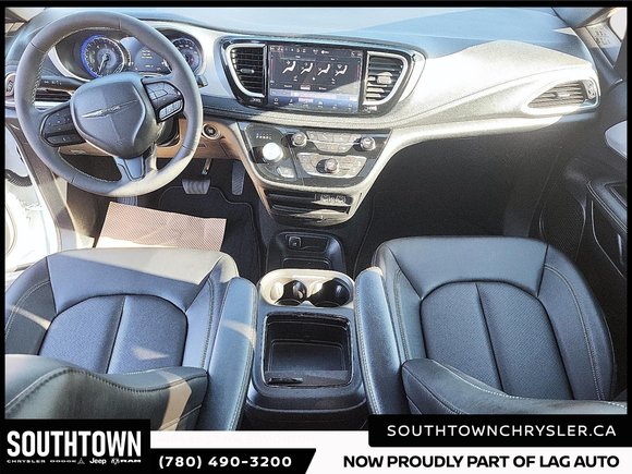 2024 Chrysler Pacifica Touring-L