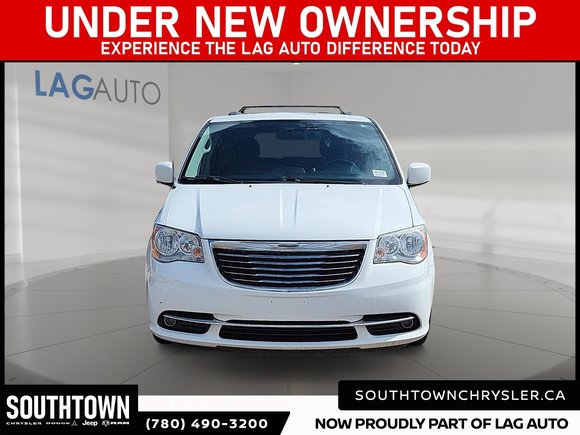 2014 Chrysler Town & Country Touring