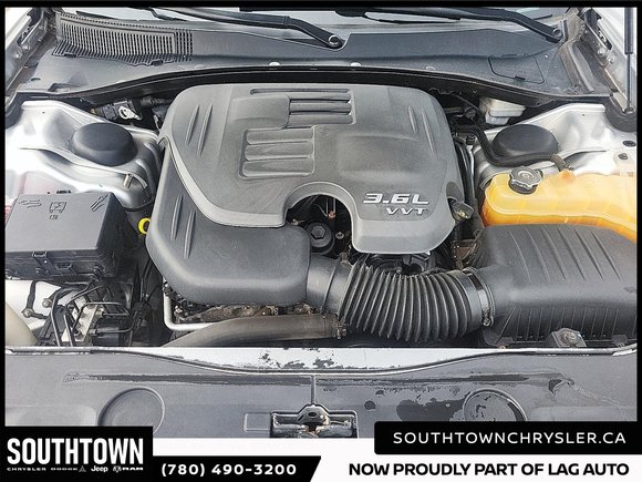 2012 Dodge Charger SE