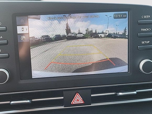 2024 Hyundai Elantra Preferred