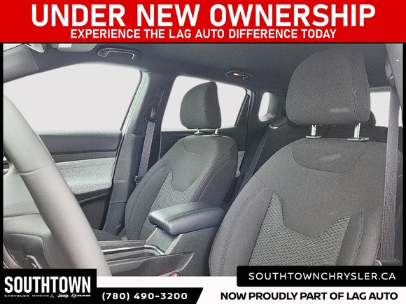 2025 Jeep Compass SPORT