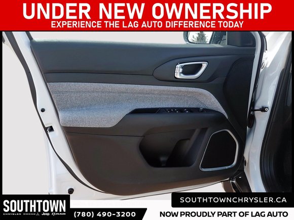 2026 Jeep Compass SPORT