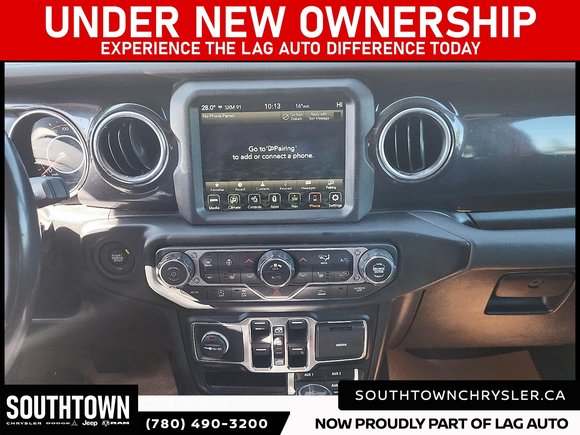 2022 Jeep Wrangler Unlimited Sahara Altitude