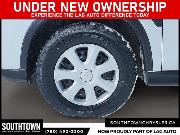 2024 Mitsubishi RVR ES