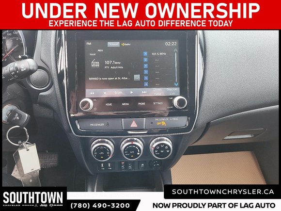 2024 Mitsubishi RVR ES