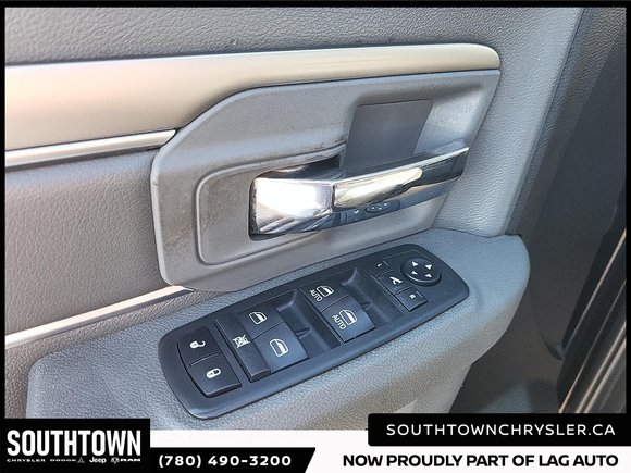 2019 Ram 1500 Classic SLT