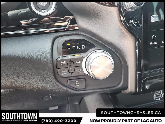 2026 Ram 1500 SPORT