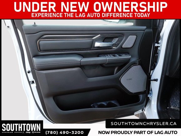 2026 Ram 1500 SPORT