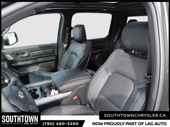 2026 Ram 1500 SPORT