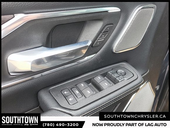 2026 Ram 1500 LARAMIE Night Edition