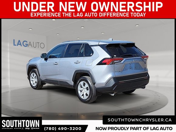 2025 Toyota RAV4 LE