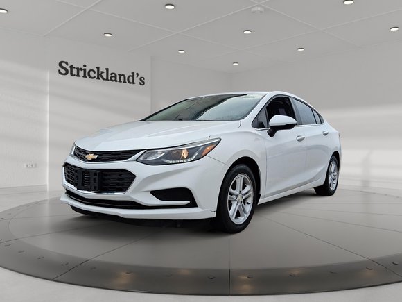 2017 Chevrolet Cruze LT - 6AT