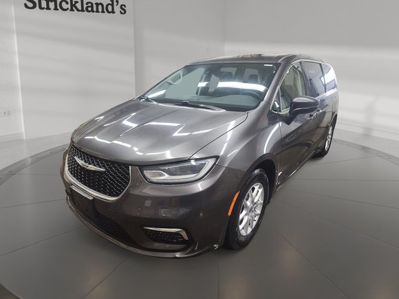 2023 Chrysler Pacifica Touring L FWD