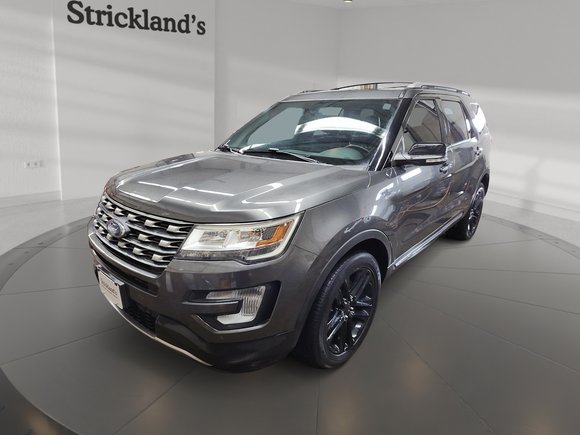 2017 Ford Explorer XLT - 4WD