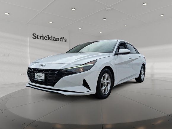 2022 Hyundai Elantra Sedan Essential IVT