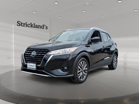 2025 Nissan Kicks Play SV FWD