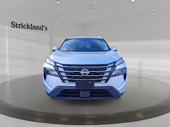 2025 Nissan Rogue AWD SV Moonroof