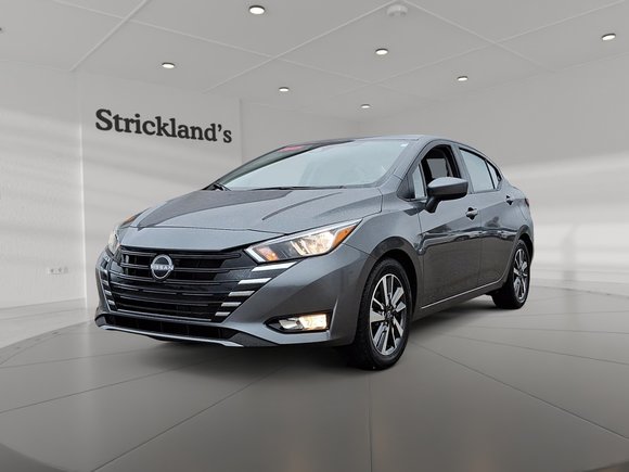 2025 Nissan Versa SV CVT