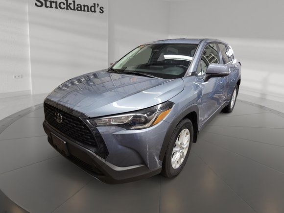 2024 Toyota Corolla Cross LE AWD