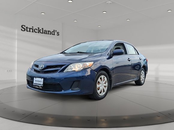 2013 Toyota Corolla 4-door Sedan LE 4A