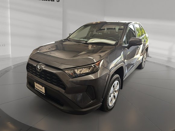 2025 Toyota RAV4 LE AWD